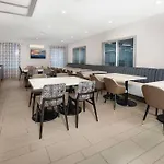 Country Inn & Suites By Radisson Asheville Downtown Tunnel Road