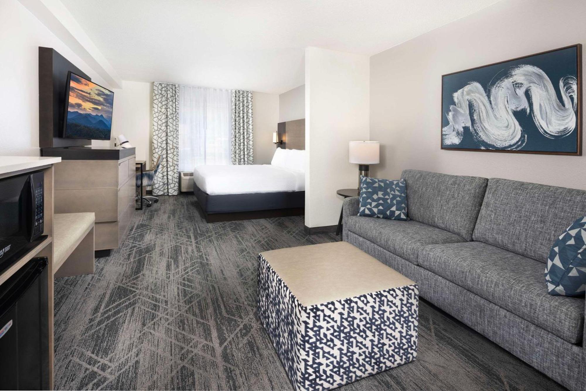 Country & By Radisson Downtown Tunnel Road 3* Asheville